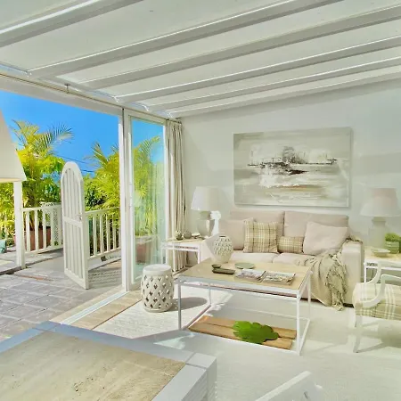 Сasa de vacaciones Casa Plumeria, A Private Paradise With Pool. *