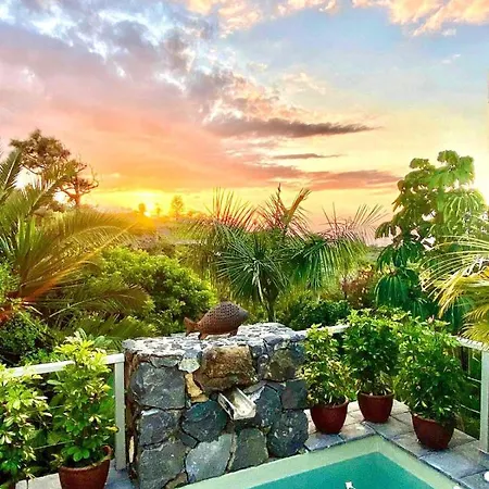 Сasa de vacaciones Casa Plumeria, A Private Paradise With Pool. *