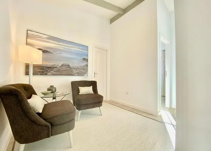 Casa Plumeria, A Private Paradise With Pool. Prázdninový dům *