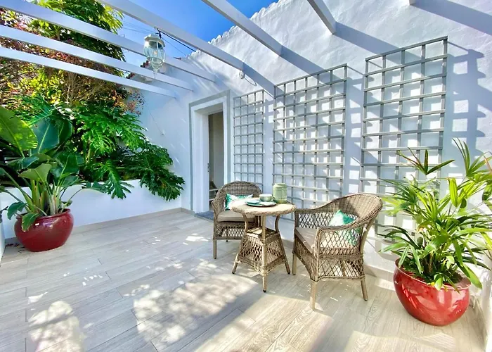 Casa Plumeria, A Private Paradise With Pool. Prázdninový dům *